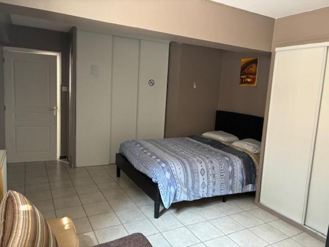 Comme A La Maison ! Chavanoz Luaran gambar